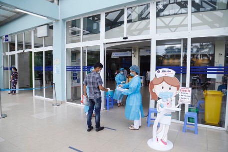 Tuyệt đối không để người nhà chăm bệnh nhân tại các khoa hồi sức, cấp cứu, truyền nhiễm