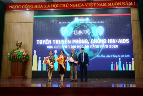 NÂNG CAO KIẾN THỨC PHÒNG CHỐNG HIV/AIDS CHO SINH VIÊN