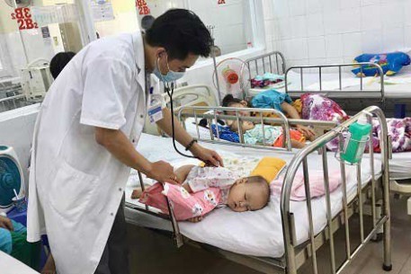 Bệnh tay chân miệng gia tăng ở Đà Nẵng, 6 quy tắc phòng bệnh cần nhớ