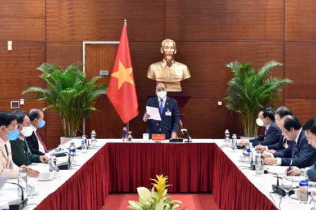 THỦ TƯỚNG HỌP KHẨN VỀ COVID-19