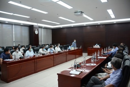 NGÀNH Y TẾ ĐÀ NẴNG HỌP KHẨN TRIỂN KHAI CÁC PHƯƠNG ÁN PHÒNG CHỐNG DỊCH COVID-19