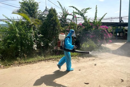 Hòa Vang tập trung xử lý môi trường sau lũ lụt