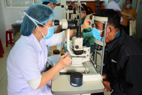 Tuần lễ Glôcôm thế giới 2025: “Đoàn kết để thế giới hết bệnh Glôcôm”