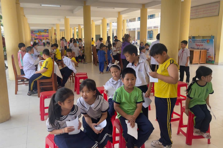 Đà Nẵng tiêm chủng bù liều cho trẻ mẫu giáo và tiểu học năm học 2024-2025