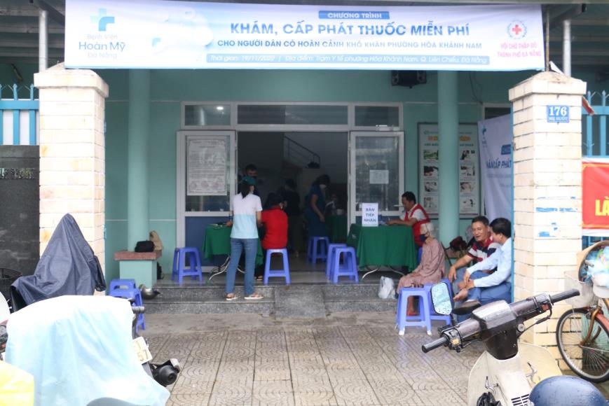 Kham benh mien phi 1