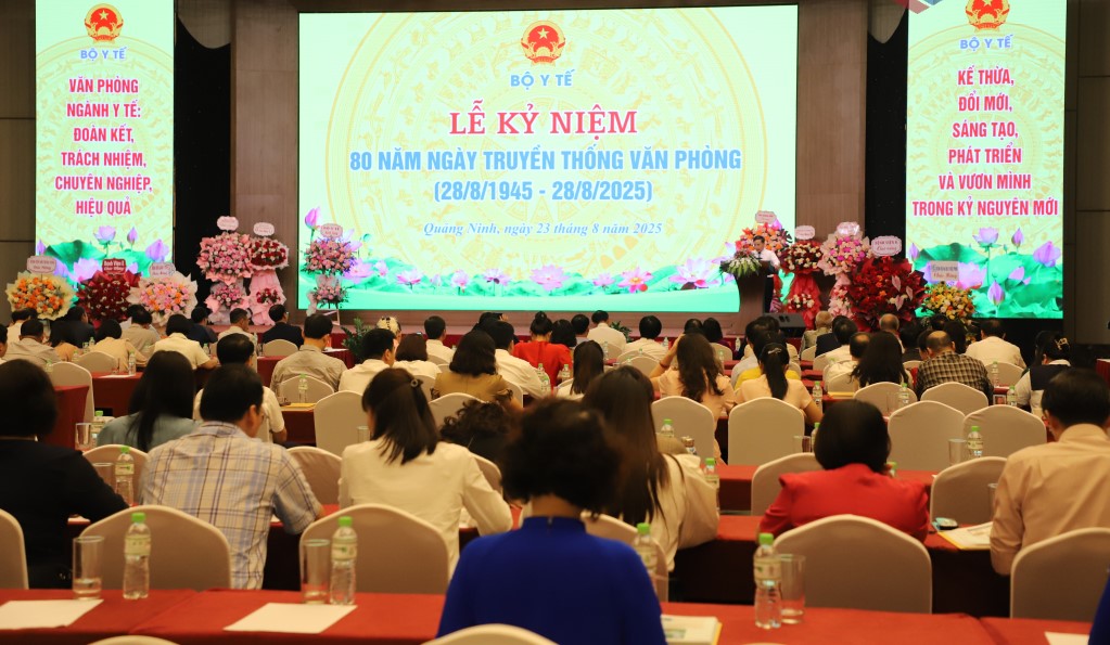 lkyr niệm 80 năm văn phòng Bộ